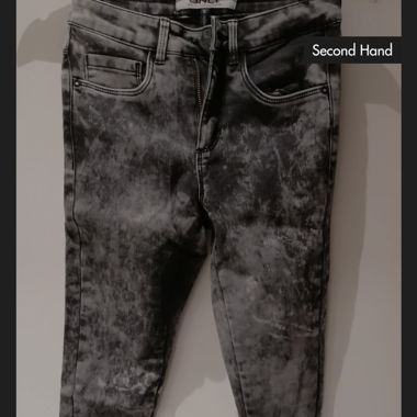 Rockige Jeanshose