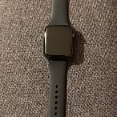 Apple Watch GPS / Cellular, boîtier en acier inoxydable
