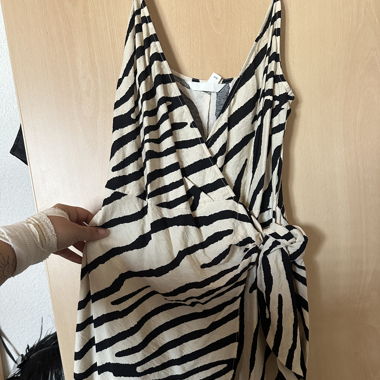 Robe portefeuille zébrée 
