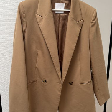Blazer beige Mango