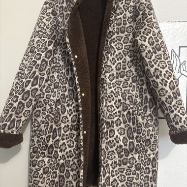 Manteau léopard doublé