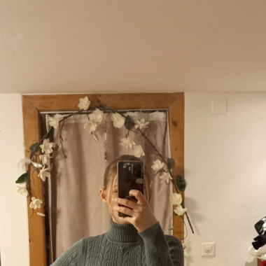 grüner Rollkragen Pulli 
