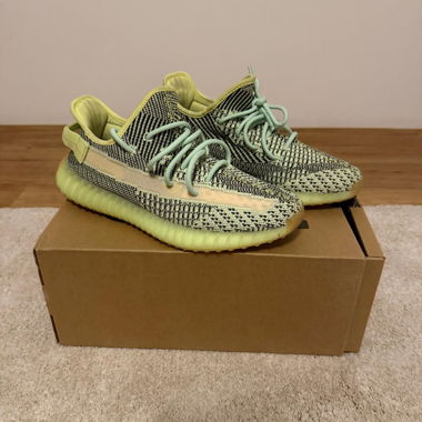 Yeezy Boost 350 V2