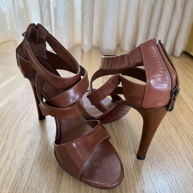 Bottega Veneta Décolleté marroni con tacco alto Gr. 39