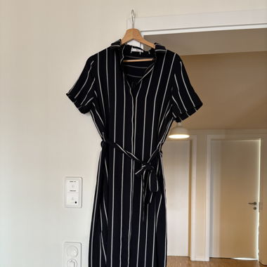 Kleid Mango