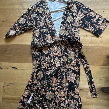 Mason Grey Floral Robe