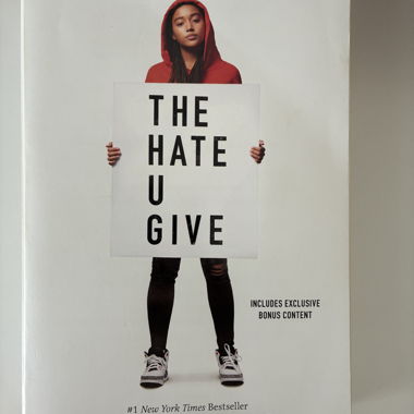 Livre The Hate U Give (anglais)