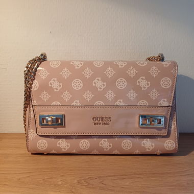 Sac Guess