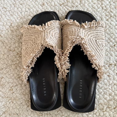 Inuikii woven slip-on sandals