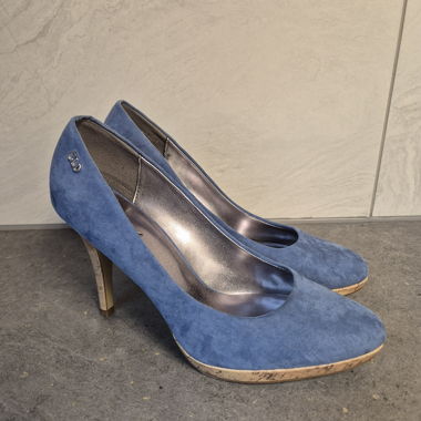 Décolleté blu