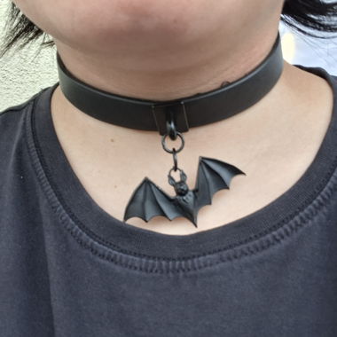 Choker bat