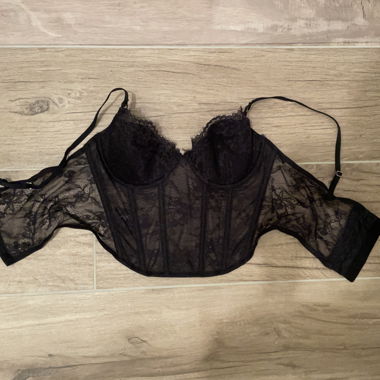 Black Lace Bustier