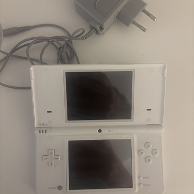 Nintendo DS Lite