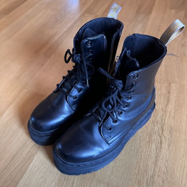 Stivaletti Dr. Martens Jadon II Mono