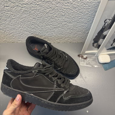 Air Jordan 1 Low x Travis Scott Black Phantom