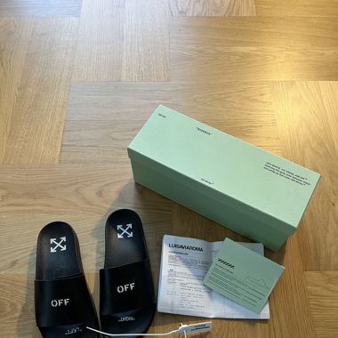Fancy Off White Slides