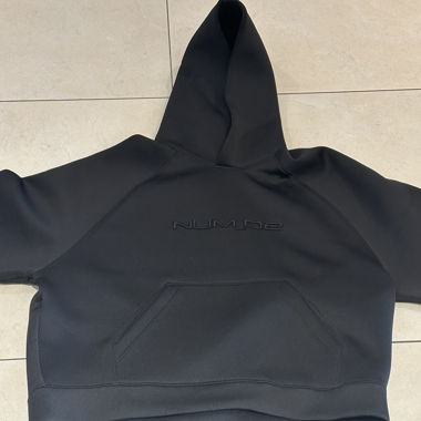 Sweat à capuche noir