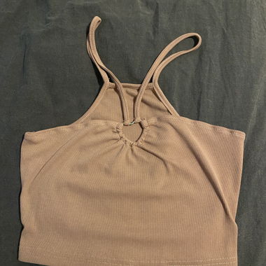 Pink top with heart
