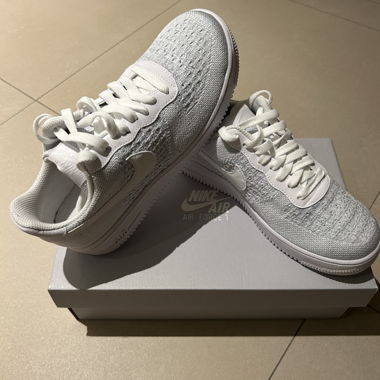 Nike Air Force One hellblau