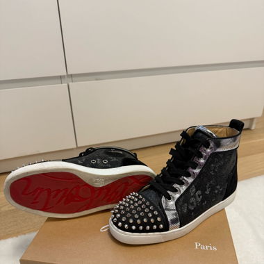 Christian Louboutin Sneaker