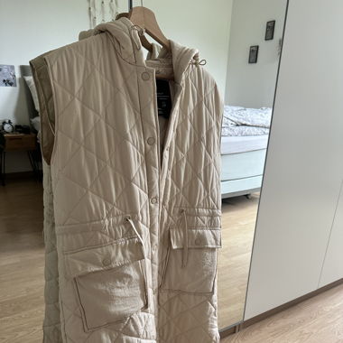 Stradivarius Weste