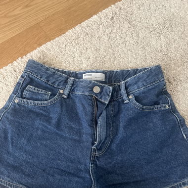 Bershka Jeansshorts 