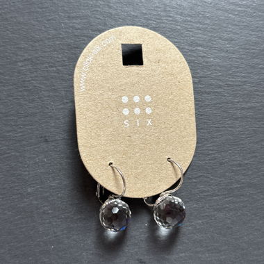 Earrings with transparent beads
