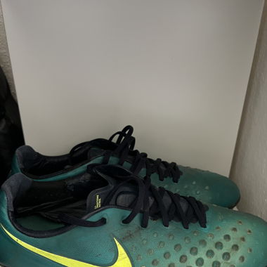 nike magista - size 43 