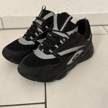 Dior b22 