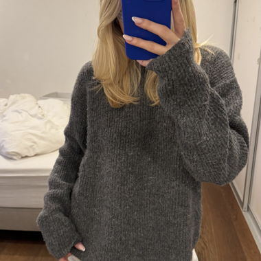 H&M sweater