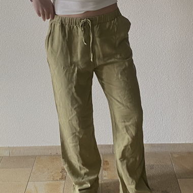Pantaloni di lino