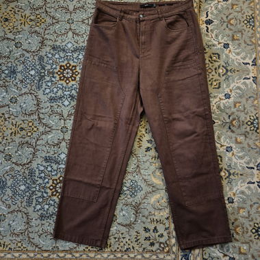 Braune Bershka-Hosen