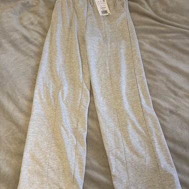 Graue Jogginghose 