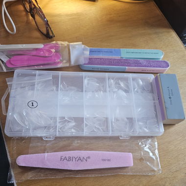 Matériels ongles