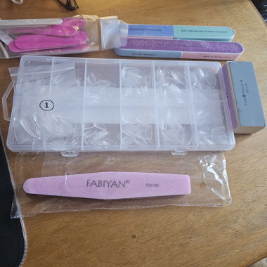 Matériels ongles