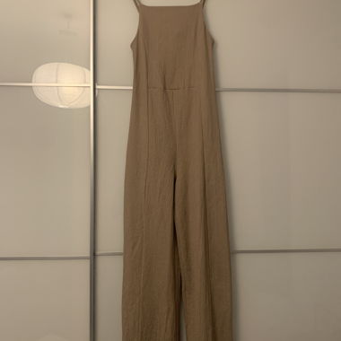 Combinaison pantalon beige bretelles fines