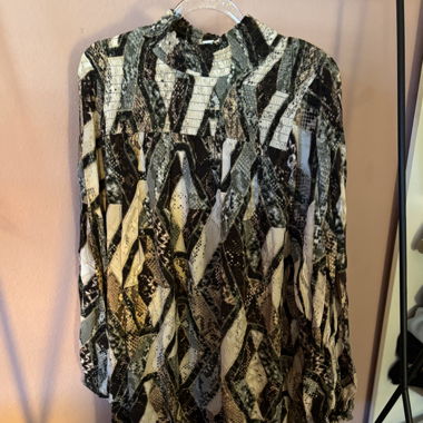 Robe.