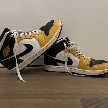 Jordan Air 1 mid
