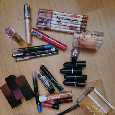 Make up