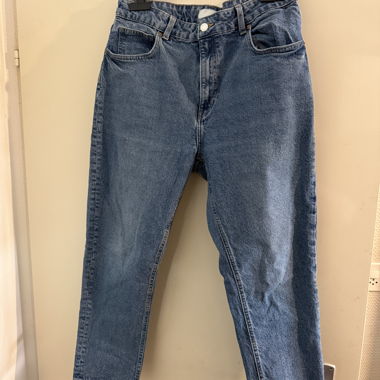 Jeans blau Grösse 44