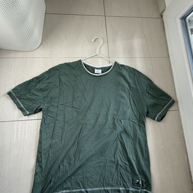 T-shirt verde Gymshark