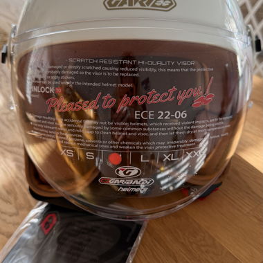 Garis Motorcycle Helmet