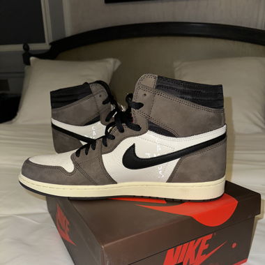 Air Jordan 1 high Travis scoot