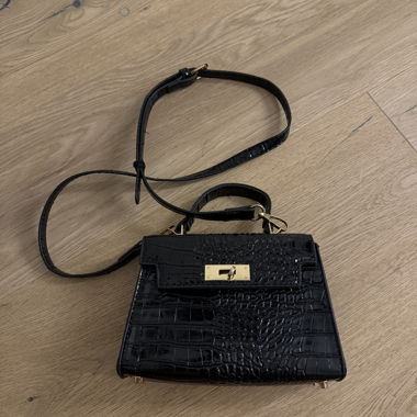 Piccola borsa nera