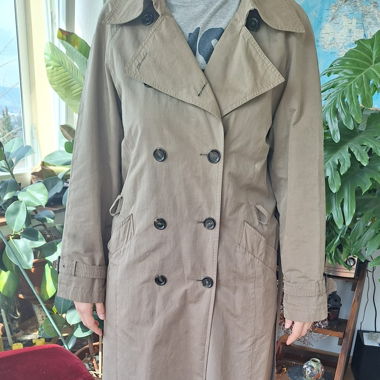 Gil Bret Trench Coat (Size 38)