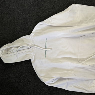 Weisser Pullover 
