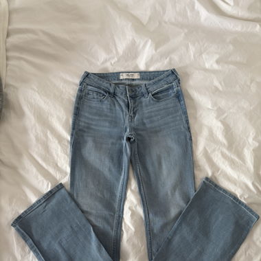 bootcut jeans