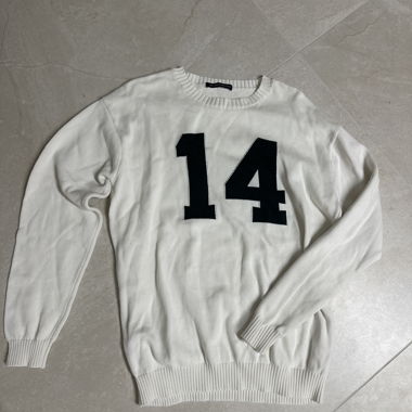 Sweater Nummer 14