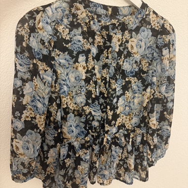 Camicia-Blusa Con Rose Dolci