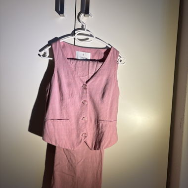 Completo pantaloni rosa con gilet